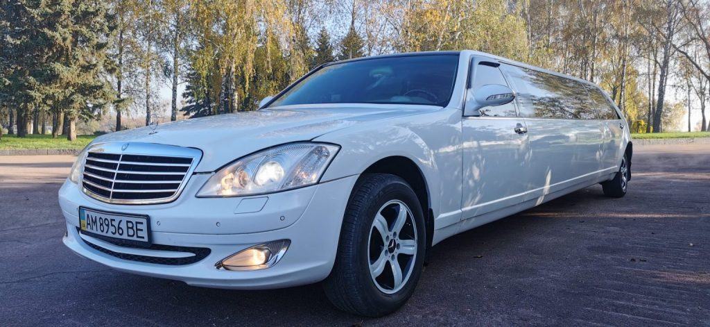 Лімузин Mercedes-Benz S-класс W-221