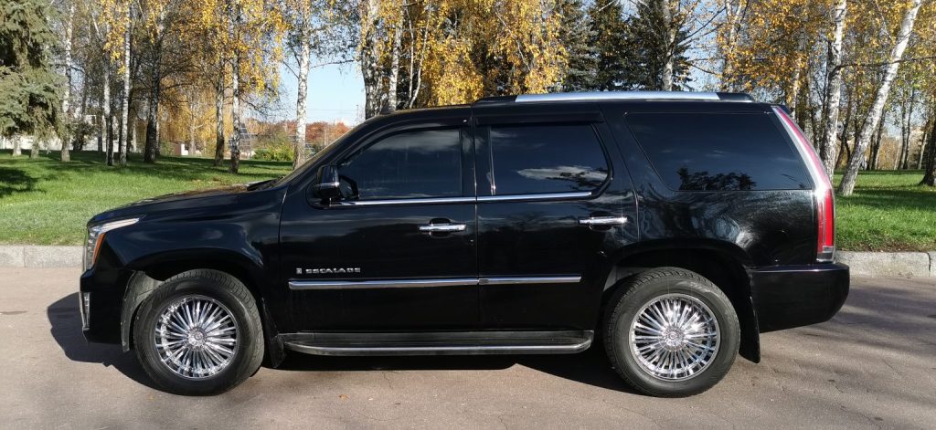 Джип Cadillac Escalade