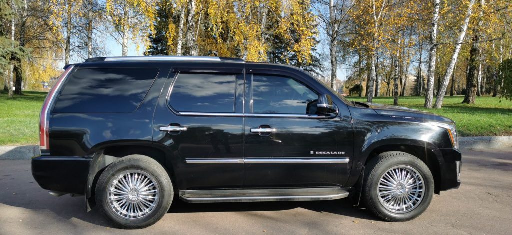 Джип Cadillac Escalade
